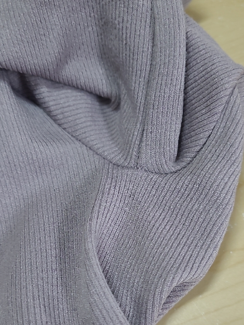 Dynamite Women’s Lavender Cropped Long Sleeve Ribbed Top Stretch XS Like New - Picture 4 of 9